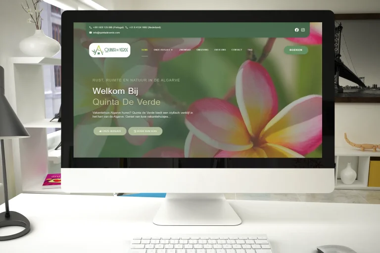 Website de Projeto Quinta de Verde em ecrã completo com layout otimizado para alojamento em Boliqueime