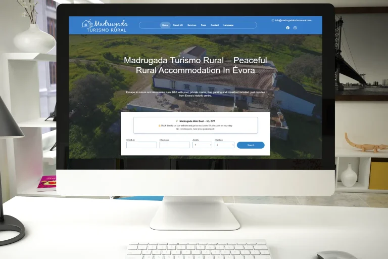 Página inicial do website Projeto Madrugada Turismo Rural com motor de reservas e design otimizado para alojamento em Évora