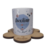 Caneca "Auxiliar - Com Alegria" com base em forma de flor em mdf - Image 2